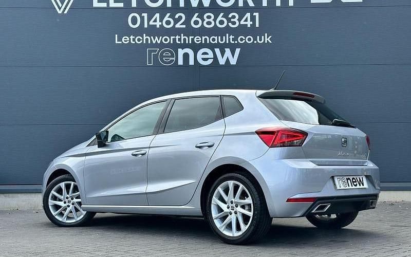Begagnad Seat Ibiza FR 110 HK (80 kW) 2023 Halvkombi