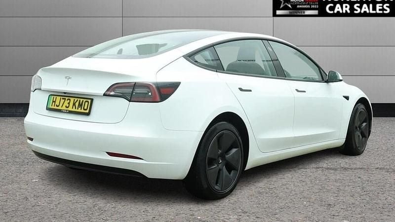 Used Tesla Model 3 Long Range RWD 207 kW (282 HP) 2023 White Sedan