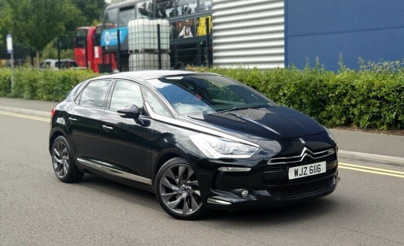 Black Used 2014 Citroën DS5 Hatchback | £4,395 (Good price) - Image 1/4