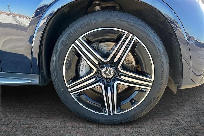 Used Mercedes GLC300 AMG Line Premium 258 HP (189 kW) 2024 Nautic blue Coupe