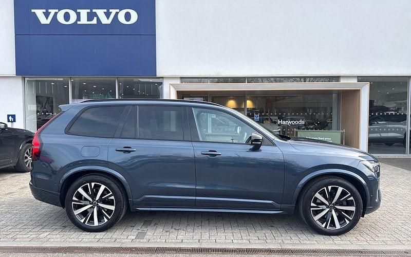 Used Volvo XC90 Plus 250 HP (183 kW) 2025 SUV
