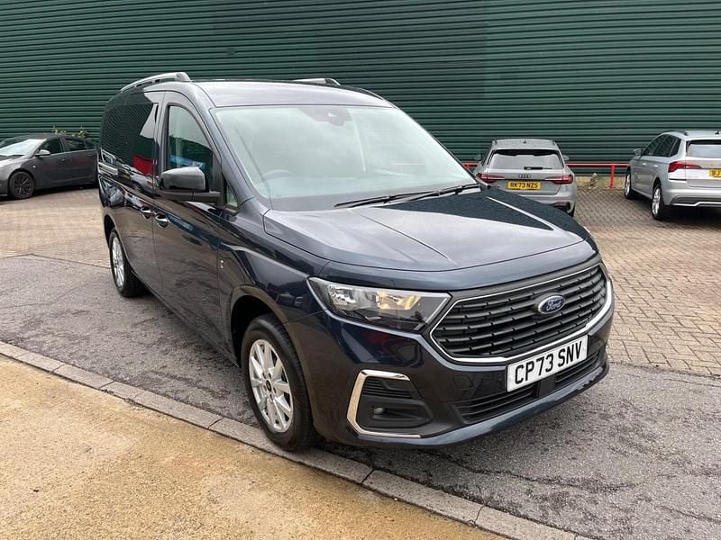 Blue Used 2024 Ford Grand Tourneo Connect Titanium MPV | £27,750 (Good price) - Image 1/2