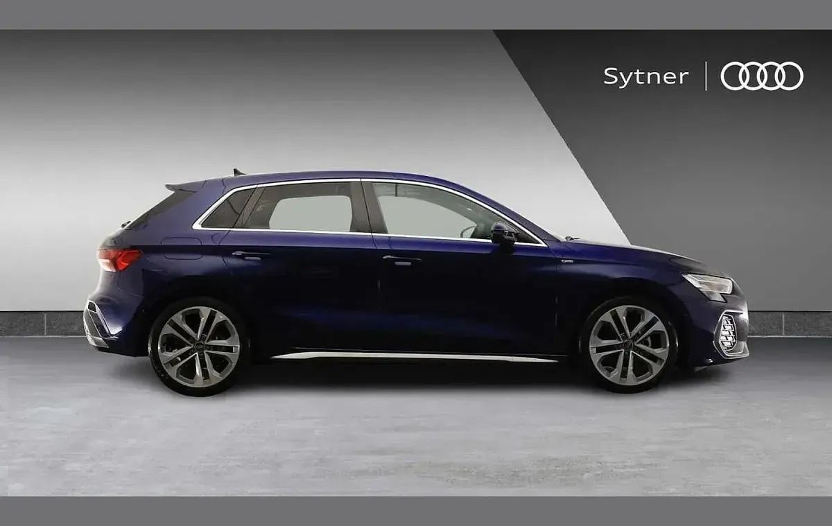 Used Audi A3 S-Line 147 HP (108 kW) 2026 Blue Hatchback