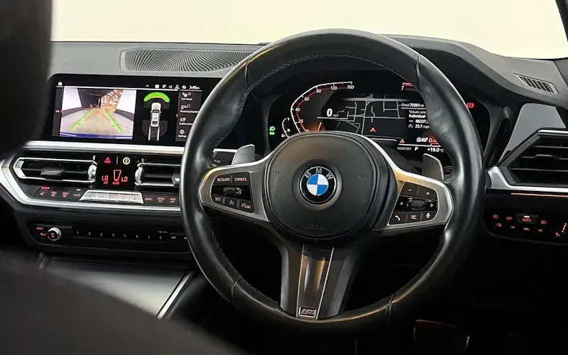 Used BMW 330 M Sport 258 HP (189 kW) 2020 Blue Sedan