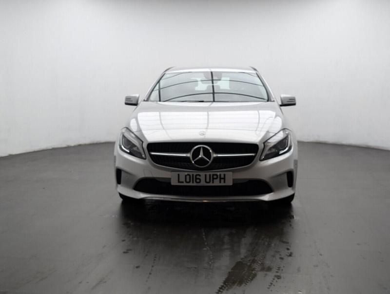 Used Mercedes A180 Premium 109 HP (80 kW) 2016 Silver Hatchback