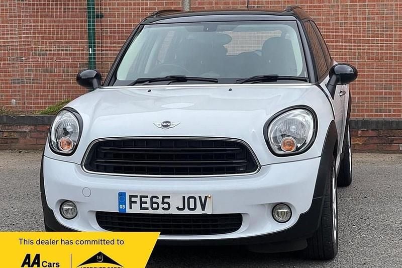 Used Mini Cooper D Countryman Business 112 HP (82 kW) 2015 SUV