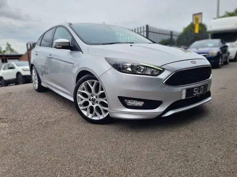 Used Ford Focus Zetec 2015 Silver