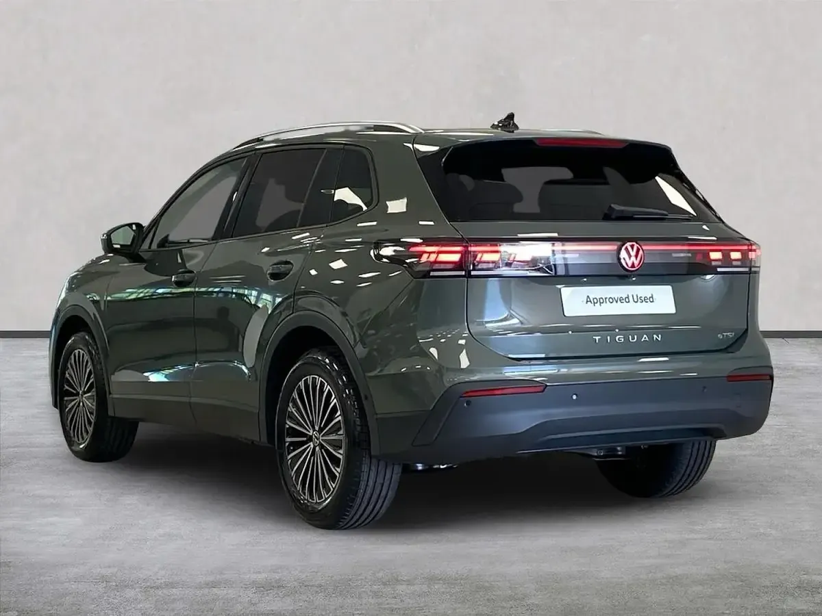 New VW Tiguan Match 130 HP (95 kW) 2026 Green SUV