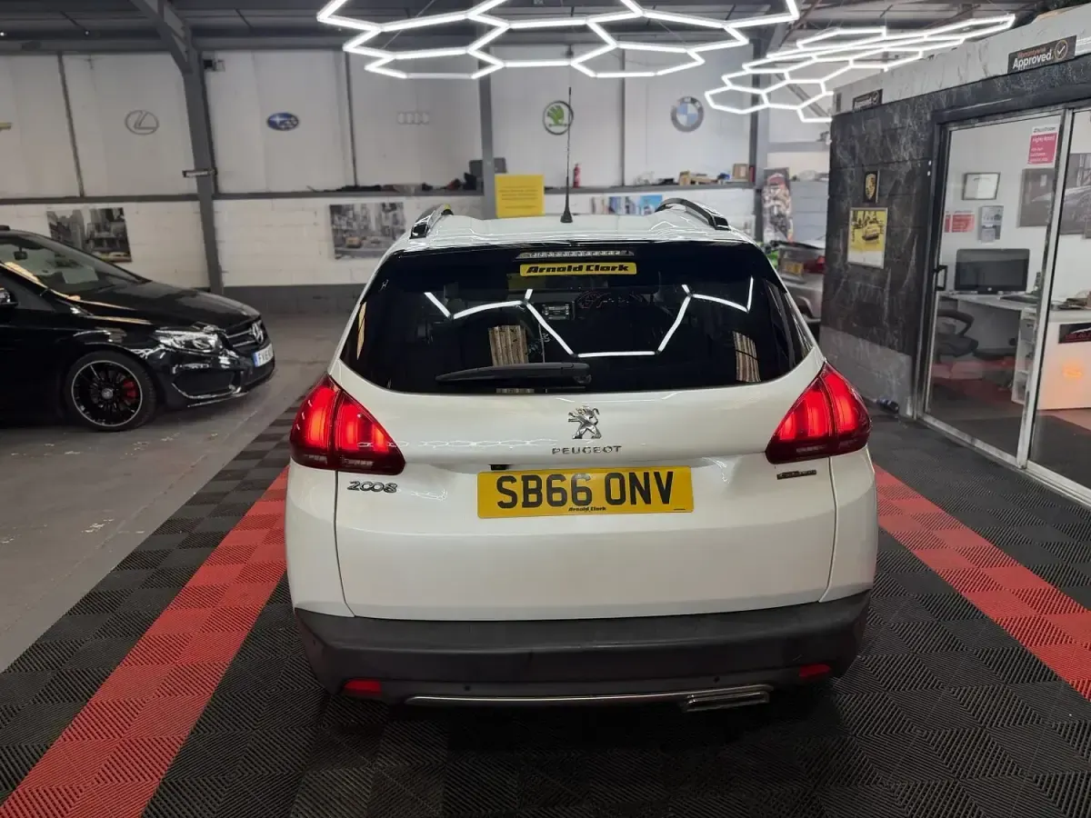 Used Peugeot 2008 GT-line 2016 White SUV