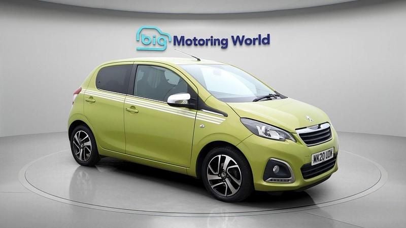 Used Peugeot 108 Collection 71 HP (52 kW) 2020 Green Hatchback