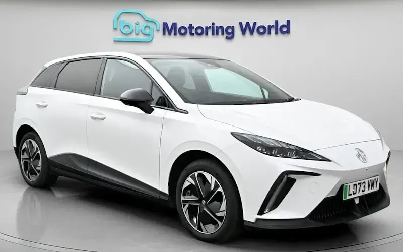 Usado MG MG4 EV Trophy 150 kW (204 HP) 2025 Citadino