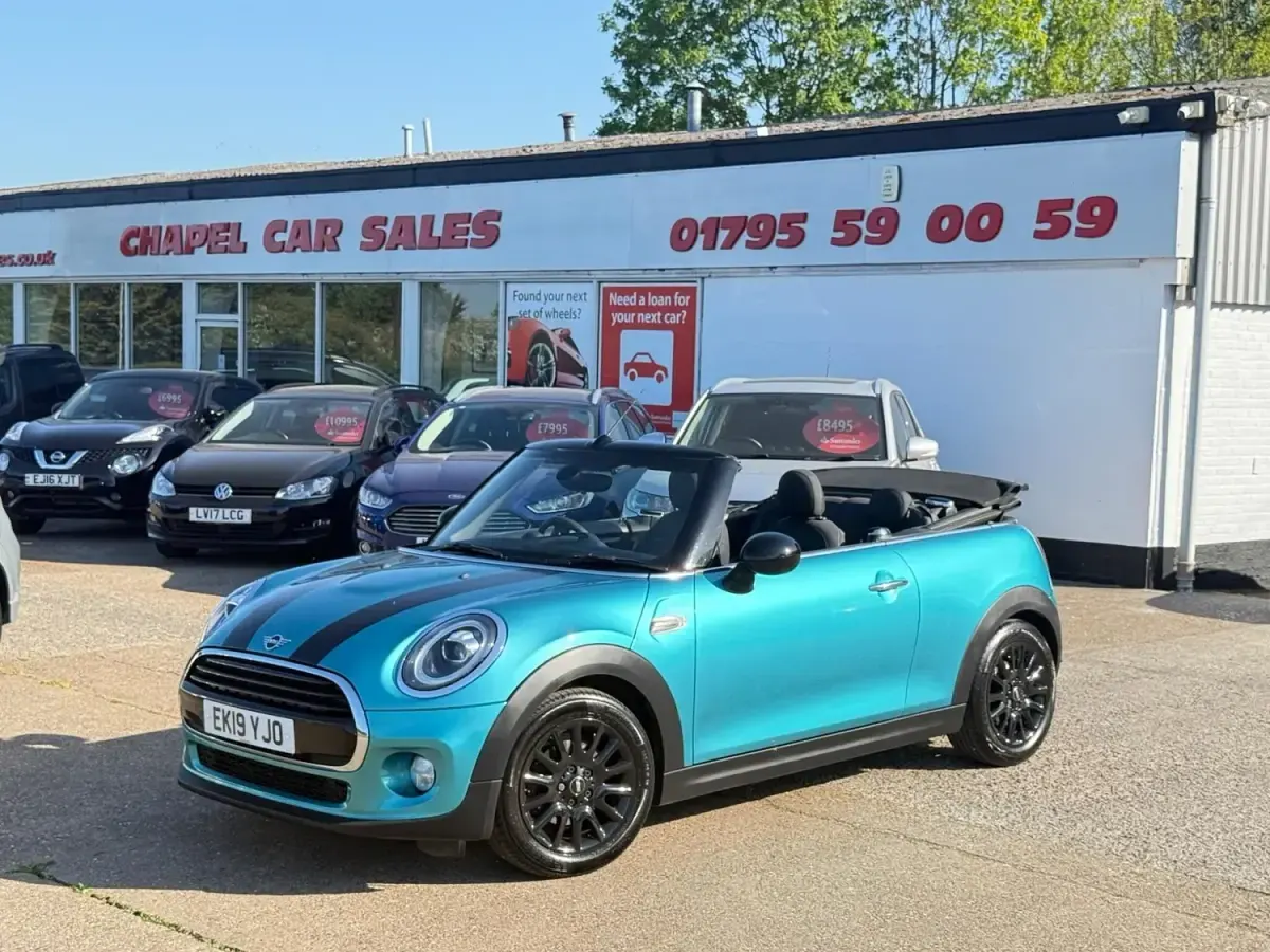 Begagnad Mini Cooper Cabriolet Classic 2019 Turkos Cab