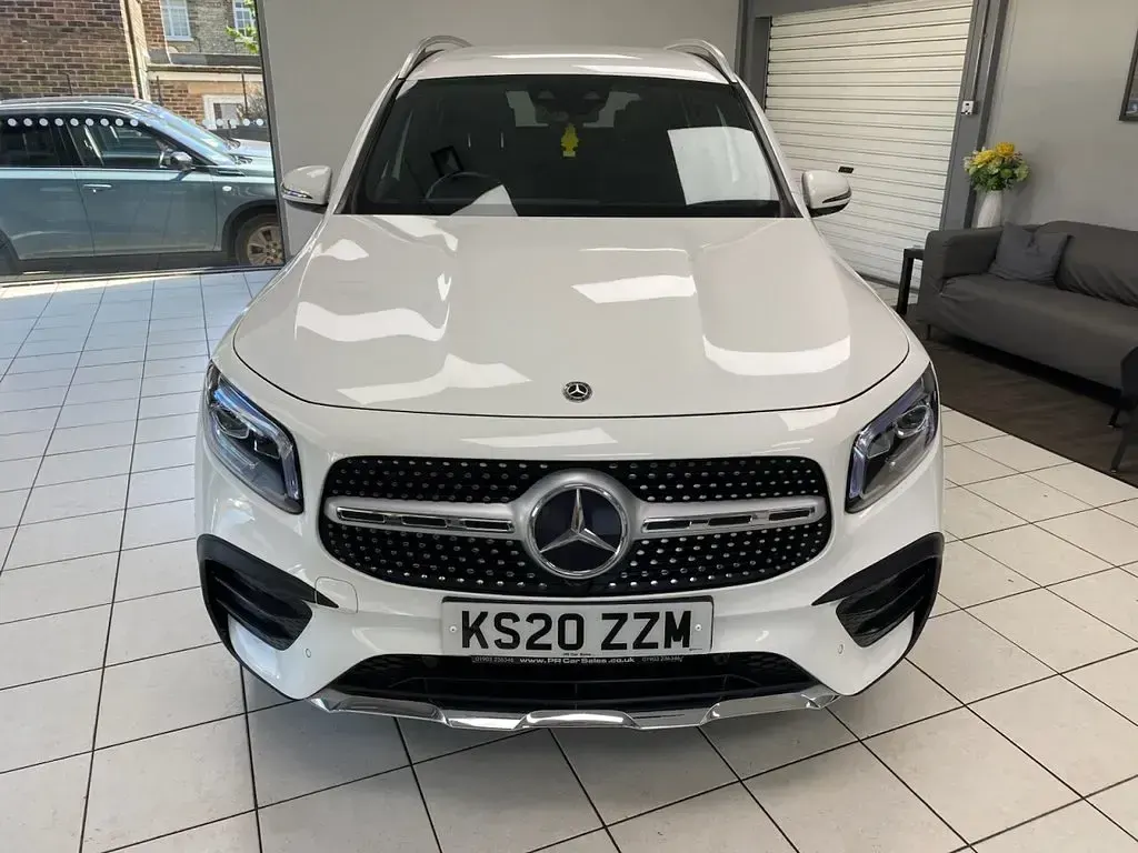 Used Mercedes GLB220 AMG line 190 HP (139 kW) 2020 White SUV