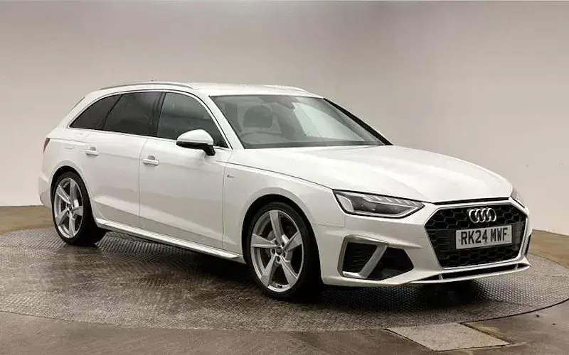 Used Audi A4 S-Line 204 HP (150 kW) 2024 Estate