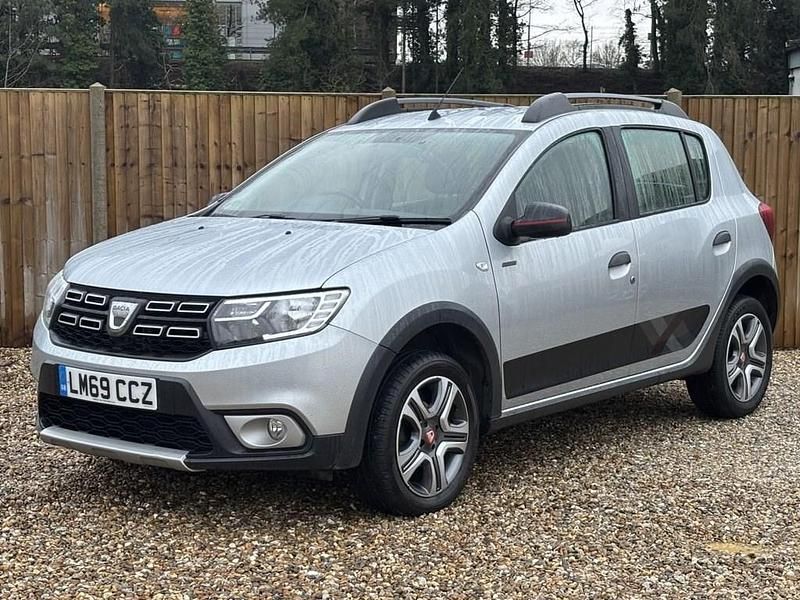 Used Dacia Sandero Stepway 90 HP (66 kW) 2019 Grey Hatchback