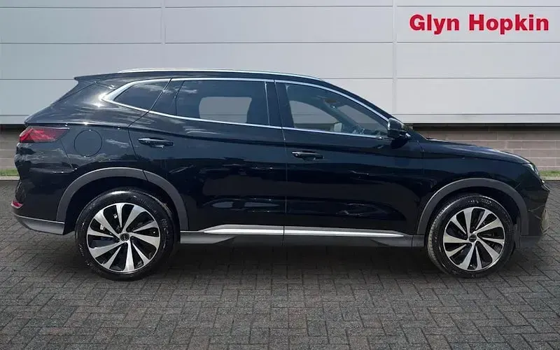 Used BYD Seal Comfort 218 HP (160 kW) 2025 Black Estate