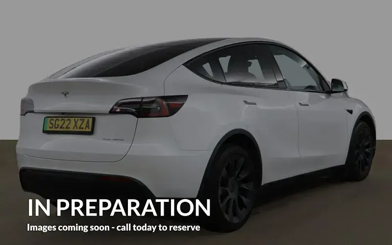 Usado Tesla Model Y Long Range AWD 286 kW (389 HP) 2025 SUV