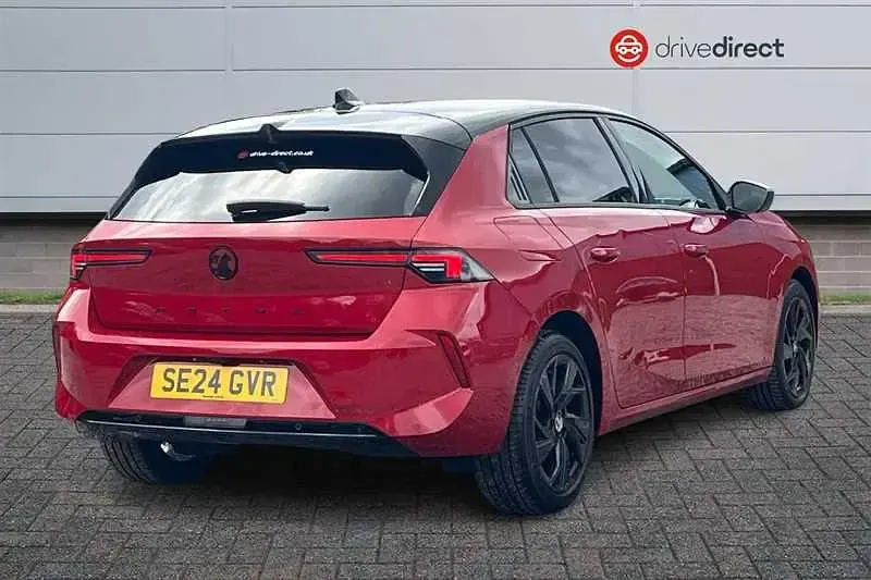Used Vauxhall Astra S 130 HP (95 kW) 2024 Red Hatchback