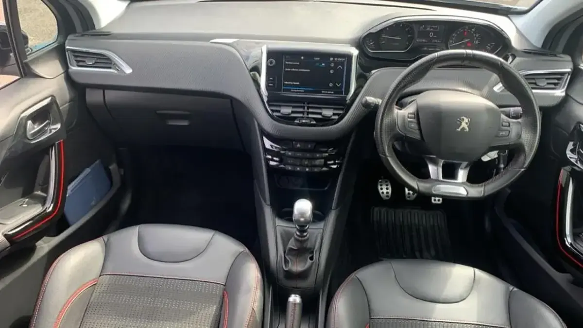 Second-hand Peugeot 208 GT-line 108 CP (79 kW) 2018 Gri Hatchback
