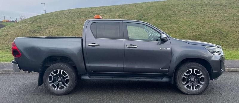 Used Toyota HiLux Luxury 2021 Grey Pickup