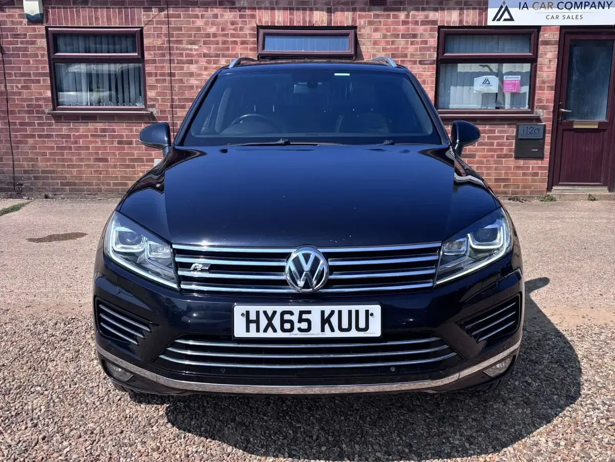 Used VW Touareg R-line 262 HP (192 kW) 2015 Black SUV