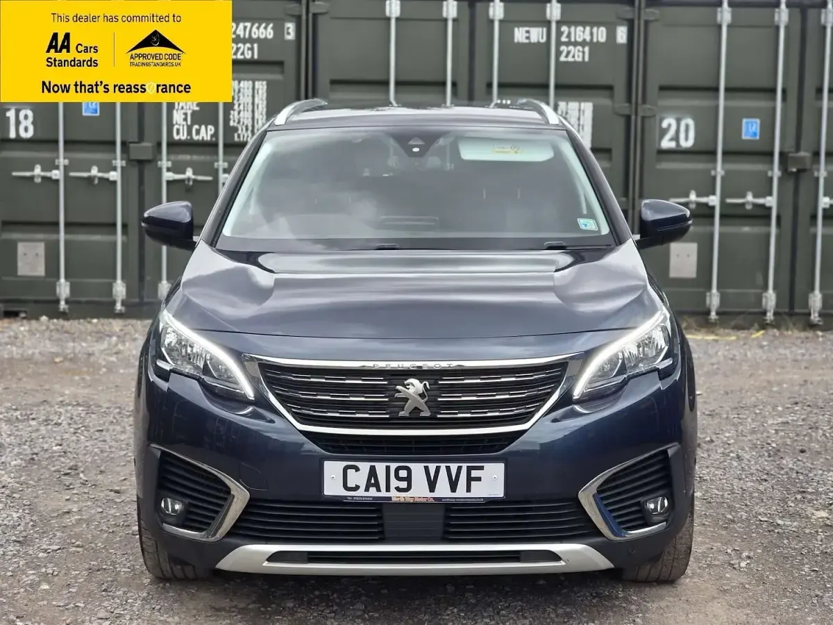 Used Peugeot 5008 Allure 130 HP (95 kW) 2019 Blue SUV