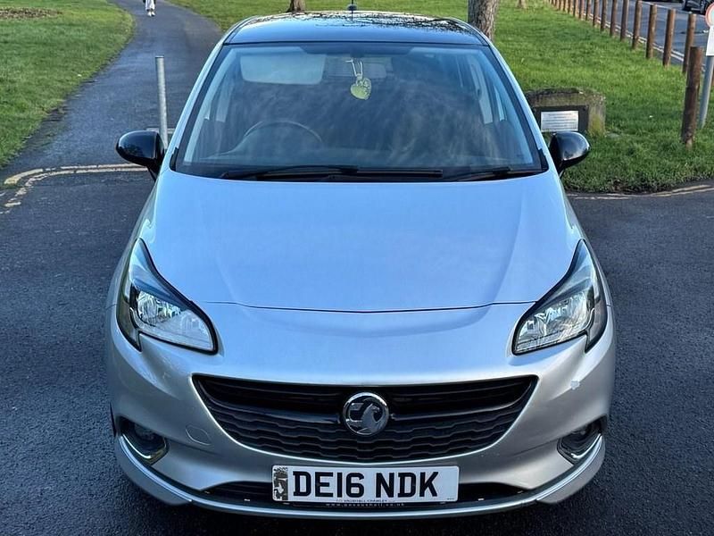 Used Vauxhall Corsa Edition 90 HP (66 kW) 2015 Silver Hatchback