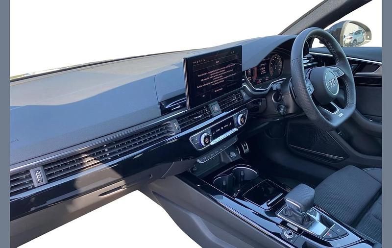 Used Audi A4 Black Edition 147 HP (108 kW) 2024 Blue Estate