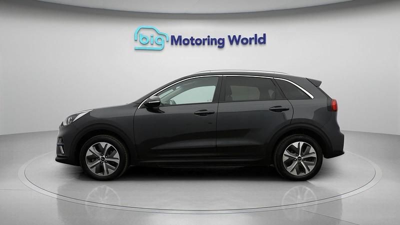 Used Kia Niro 150 kW (204 HP) 2022 Grey SUV