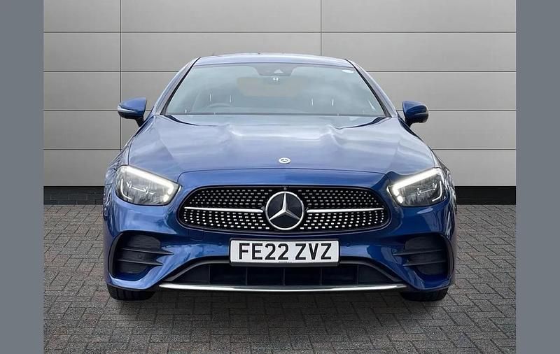 Used Mercedes E300 AMG Line Premium 254 HP (186 kW) 2022 Blue Coupe