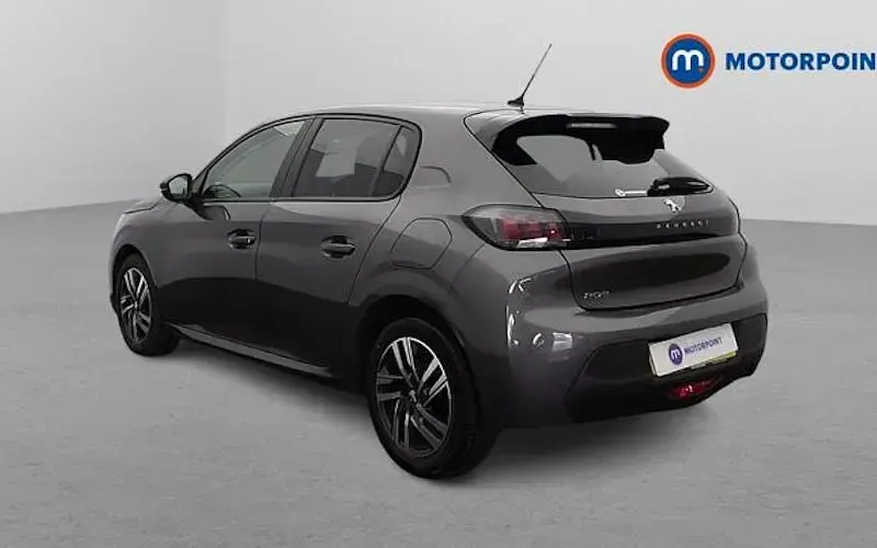 Used Peugeot 208 Active+ 102 HP (75 kW) 2023 Grey Hatchback