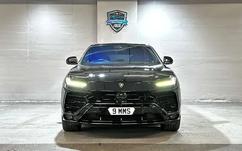 Used Lamborghini Urus 666 HP (489 kW) 2021 Black SUV