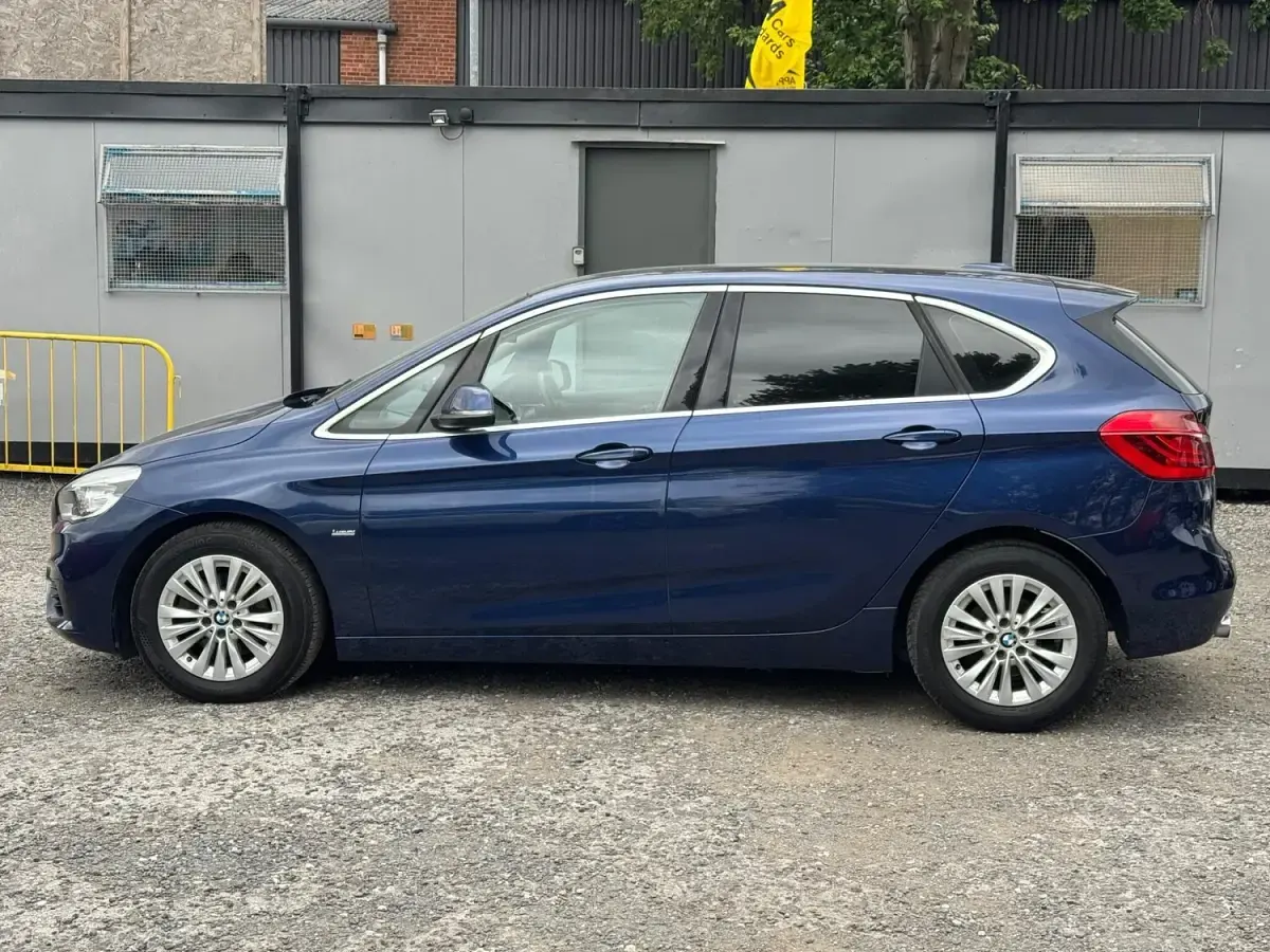 Used BMW 218 Luxury Line 150 HP (110 kW) 2026 Blue MPV