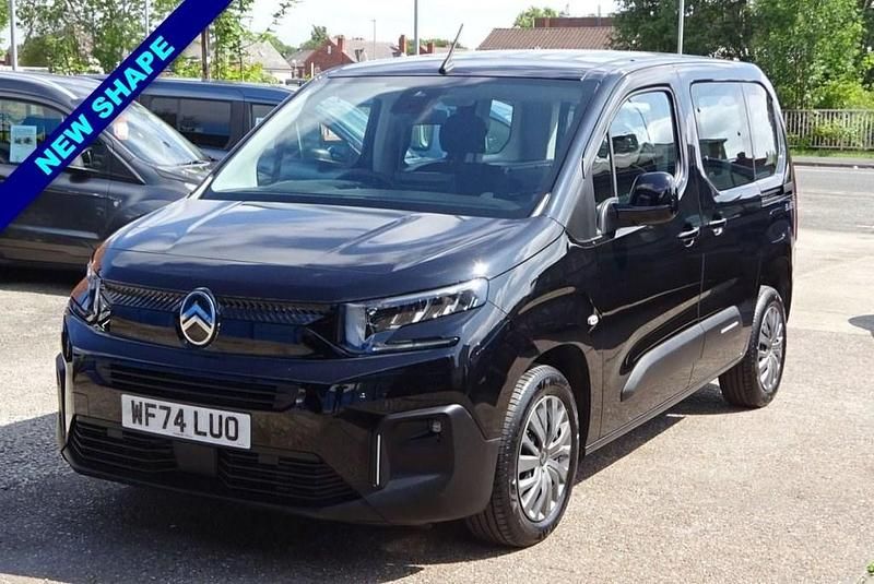 Used Citroën Berlingo 101 HP (74 kW) 2024 Black MPV