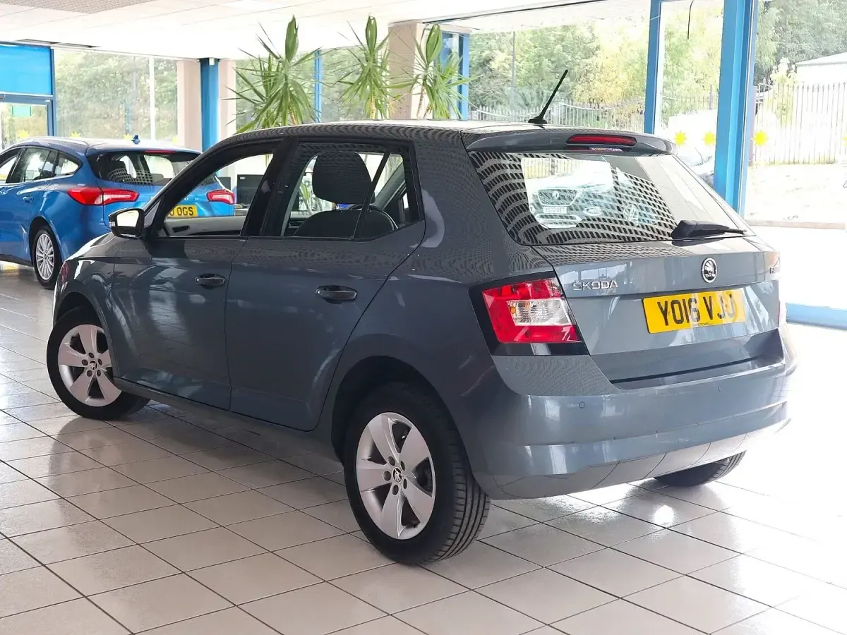 Used Skoda Fabia SE 110 HP (80 kW) 2016 Grey Hatchback