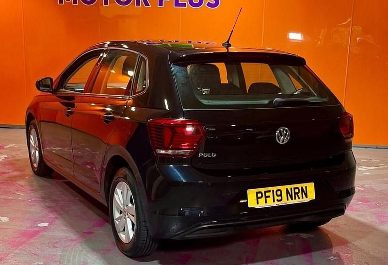 Used VW Polo SE 65 HP (47 kW) 2019 Black Hatchback