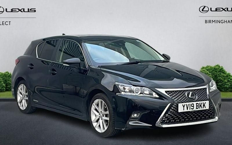 Used Lexus CT200h 136 HP (100 kW) 2020 Hatchback