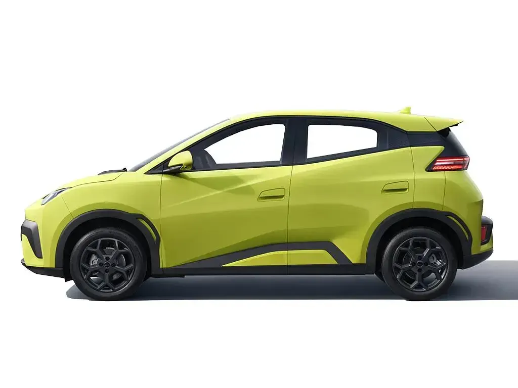 New BYD Dolphin Boost 64 kW (88 HP) 2026 Green Hatchback