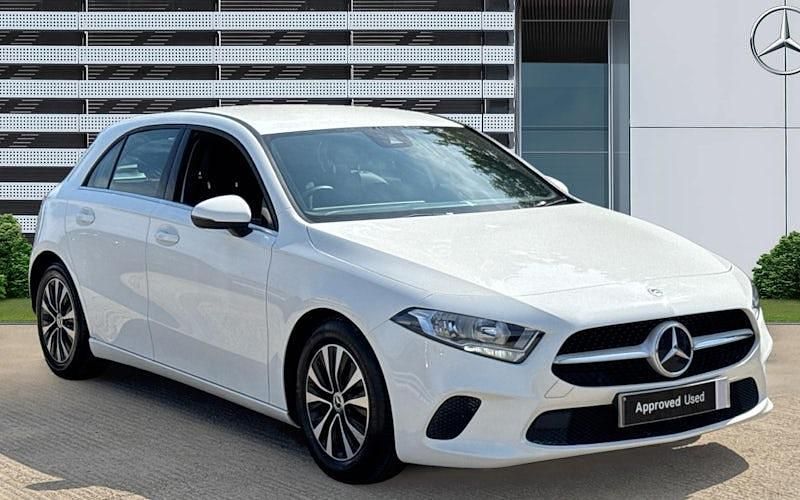 Used 2022 Mercedes A180 SE Hatchback | £15,453 (Good price) - Image 1/4