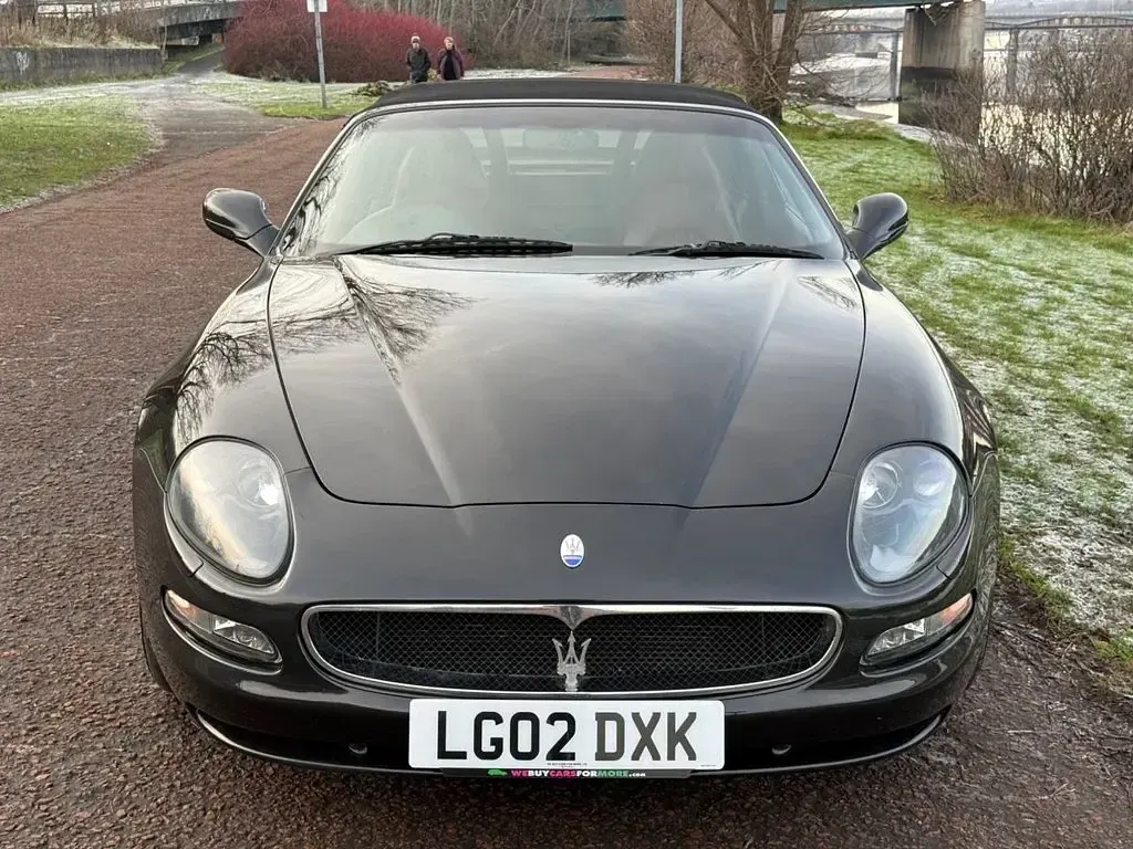 Used Maserati Spyder GT 390 HP (286 kW) 2002 Grey Cabriolet