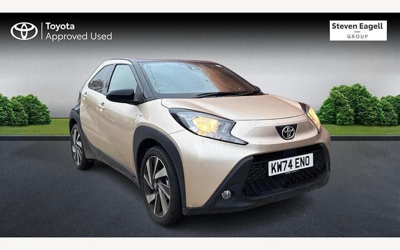Used 2025 Toyota Aygo X SUV | £17,182 - Image 1/3