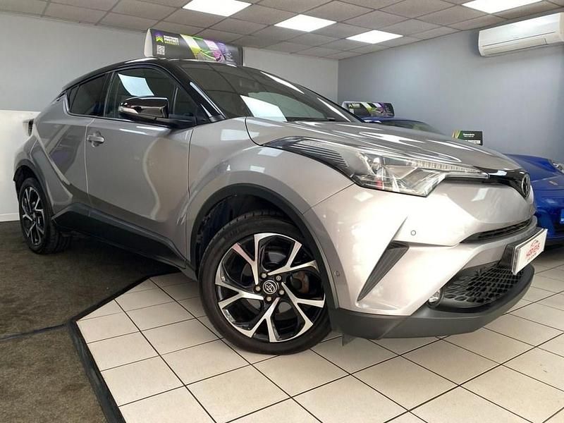 Used Toyota C-HR 115 HP (84 kW) 2017 Silver SUV