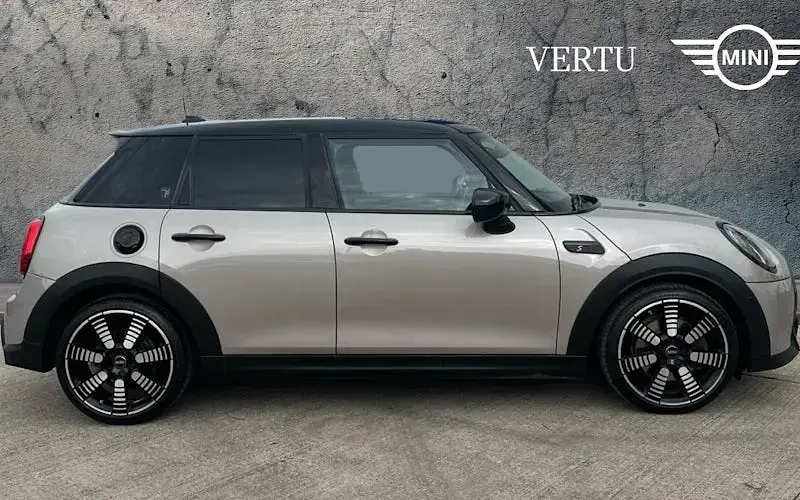 Used Mini Cooper S Exclusive 178 HP (130 kW) 2021 Grey Hatchback