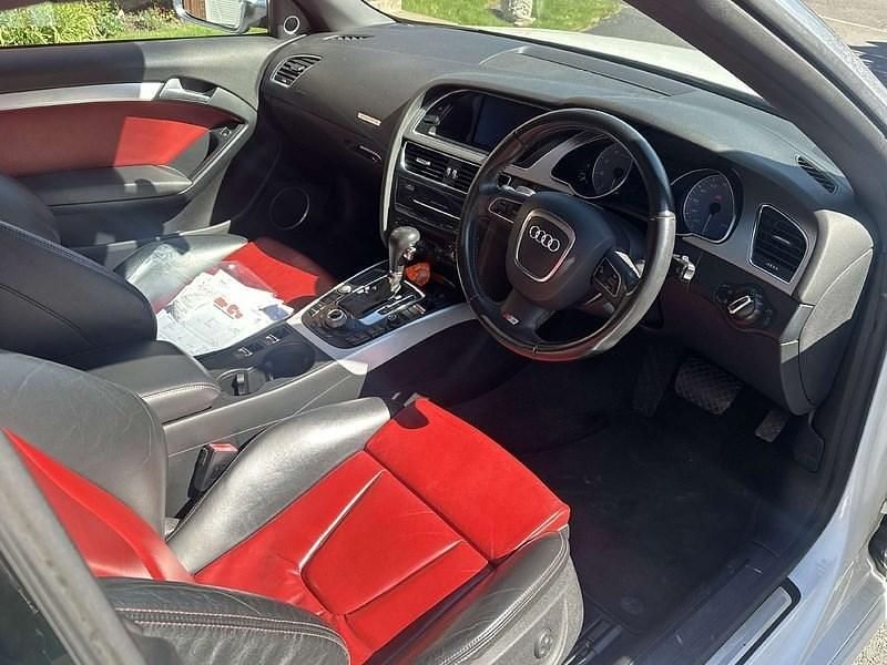 Begagnad Audi A5 Cabriolet Sport 2010 Vit Cab