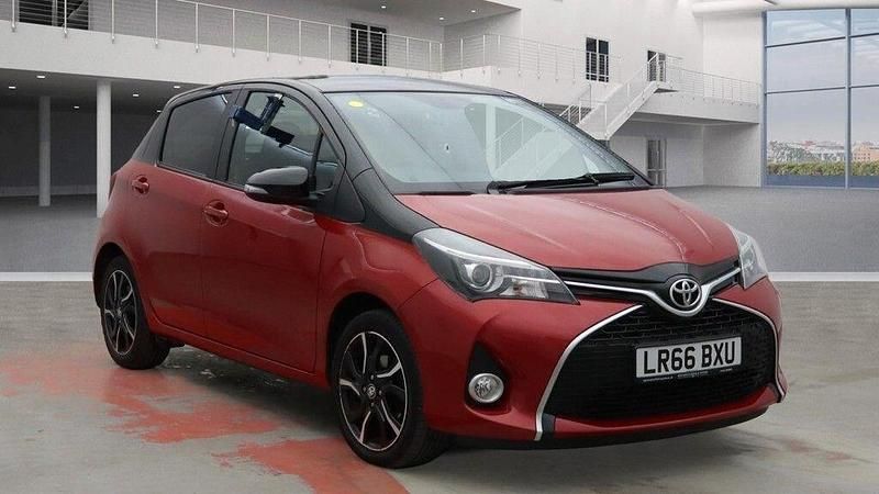 Red/black Used 2017 Toyota Yaris Design Hatchback | £8,495 (Fair price) - Image 1/3