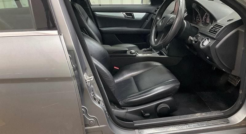 Used Mercedes C250 2010 Silver Estate