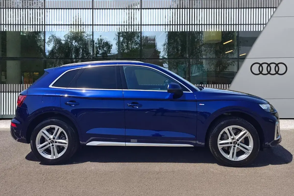 Used Audi Q5 S-Line 2022 Blue SUV