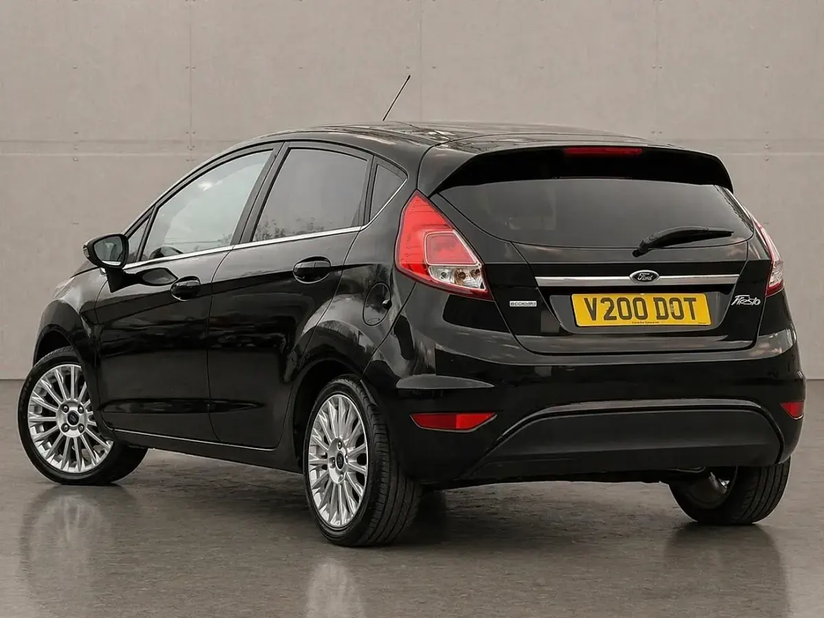 Usado Ford Fiesta Titanium 2013 Preto Citadino