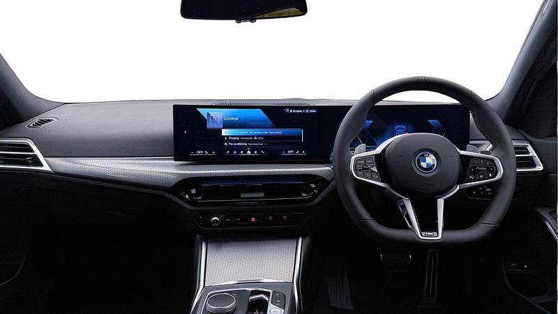 Used BMW 330e M Sport 288 HP (211 kW) 2025 Blue Estate