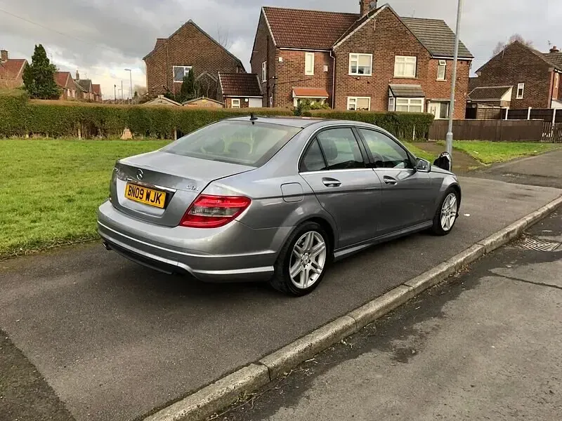 Used Mercedes C220 2009 Silver Sedan